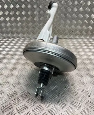 BMW 2 F46 Brake booster 6882811