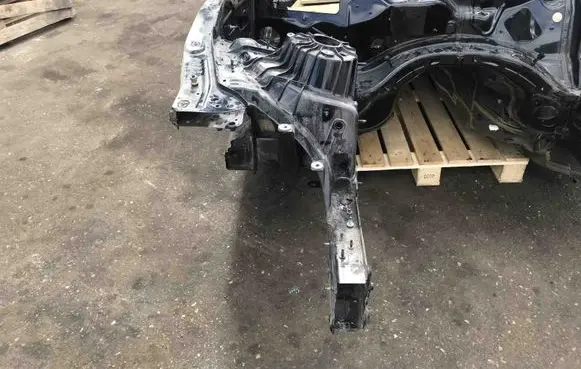 Front quarter panel
