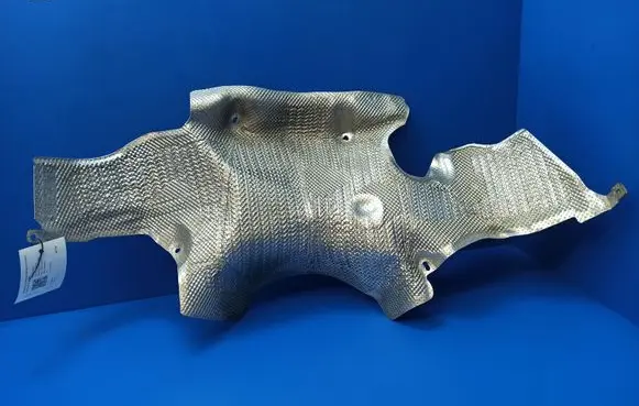 Mercedes-Benz CLS C219 Exhaust heat shield A2116824471