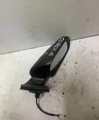 Toyota Corolla E120 E130 Front door electric wing mirror E11015829