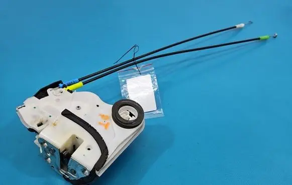 Suzuki Celerio Rear door lock IMPRK1587275