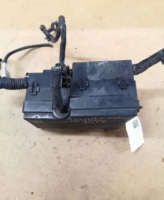 Ford Focus C-MAX Fuse module 5M5T14K733 FBA 3M5T14A142AB