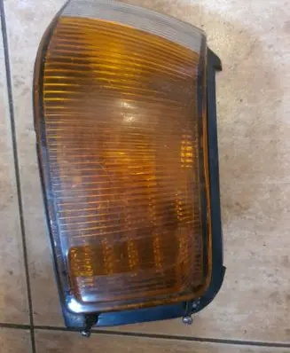 Mazda 323 Front indicator light 21061301 7r0188080