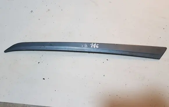 Mercedes-Benz S W116 Front bumper splitter molding
