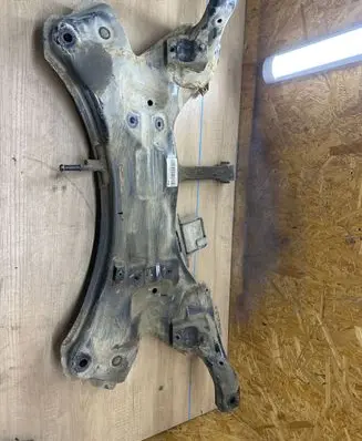 Hyundai ix35 Front subframe 624012Y620 D01400102313B096