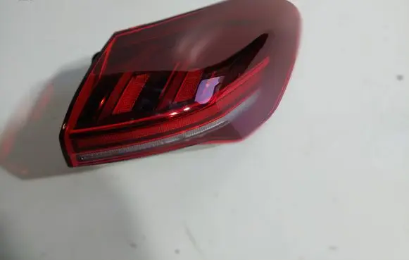 Audi A5 Rear/tail lights 8B3945070