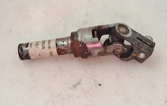 Toyota Avensis T250 Steering column universal joint 4526005120