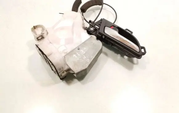 Honda CR-V Front door lock 72151-SWA-E1