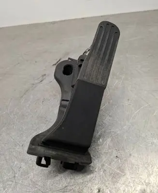 Volkswagen Golf VI Accelerator throttle pedal 1K1721503T