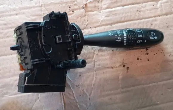 Hyundai Getz Wiper control stalk 32933A