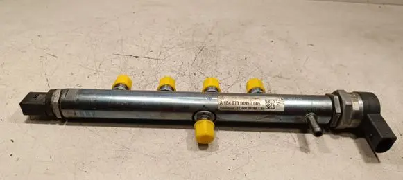 Mercedes-Benz E W213 Fuel main line pipe A6540700095 0281006544