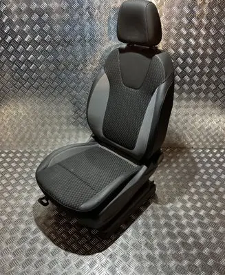 Opel Crossland X Front driver seat DG23433