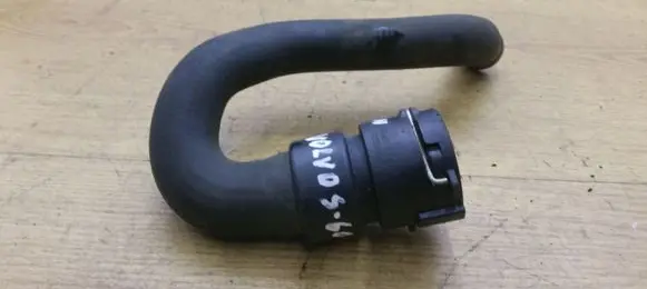 Volvo S60 Engine coolant pipe/hose