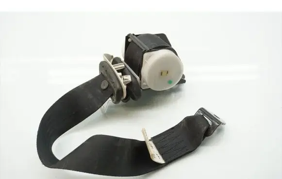 Mazda 5 Third row seat belt T86211T