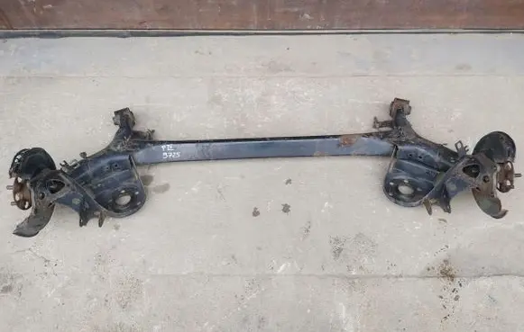 Toyota Prius (XW30) Rear axle beam 