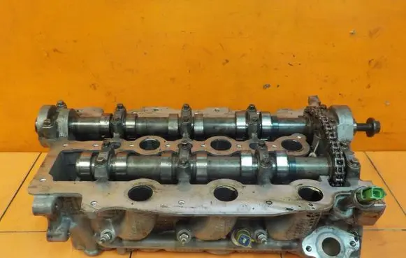 Land Rover Range Rover L405 Engine head 9X2Q6C064DA KOMPLETNA