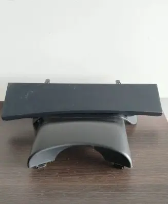 Volvo V60 Steering wheel column trim 8648402