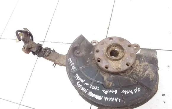 Lancia Thesis Front wheel hub spindle knuckle