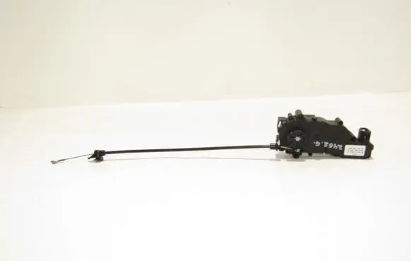 Mercedes-Benz C W204 Central locking motor 2047500060
