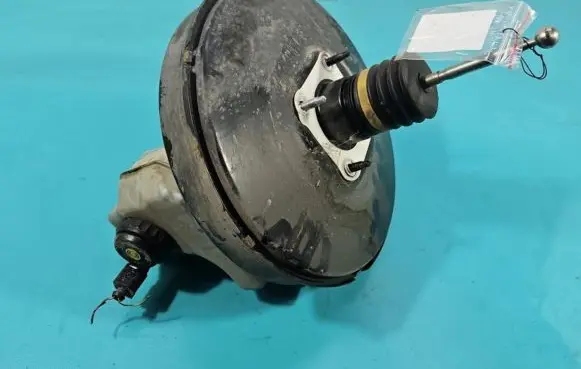Seat Alhambra (Mk2) Brake booster 5N1614105C IMPRK1394010