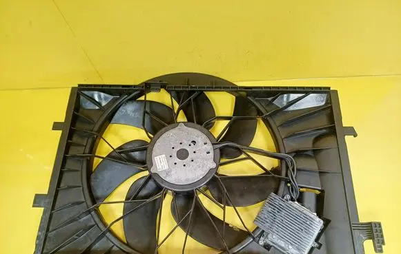 Mercedes-Benz C W203 Electric radiator cooling fan A2035000293 A2035000193 885001955