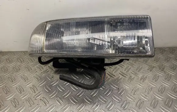 Chevrolet Blazer Headlight/headlamp 16524628 16524986