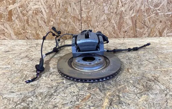 Porsche Macan (95B) Rear brake caliper 95b615423h 95b615601g 95b615405m