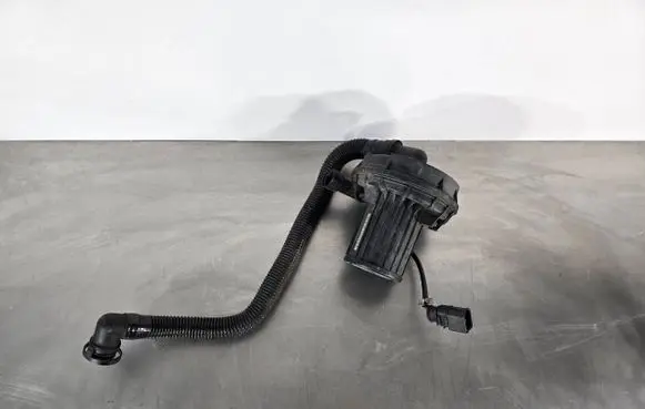 Audi A6 C7 Secondary air pump 079959253G 72293460 079959231K