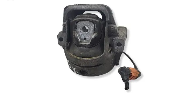 Audi A4 S4 B8 8K Engine mount bracket 