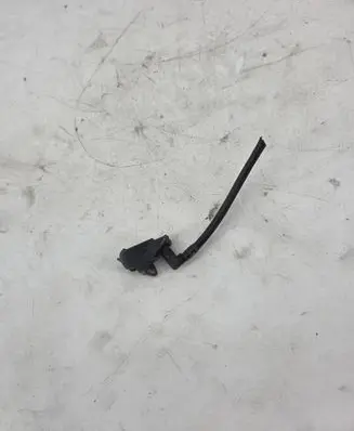 Audi A2 Windshield washer spray nozzle 8Z0955987B