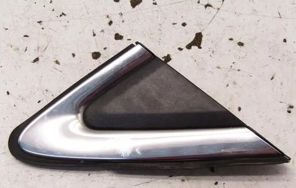 Mitsubishi Eclipse Cross Fender end trim 7407A380