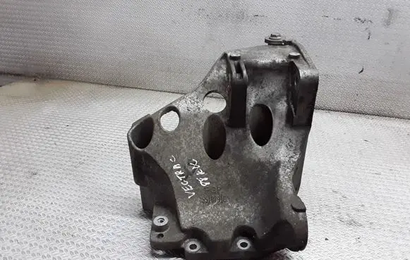 Opel Vectra C Fuel pump bracket 55187918