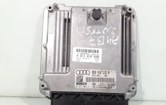 Audi A4 S4 B7 8E 8H Engine control unit/module 8E0910115N 0261S02211