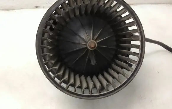 Volkswagen Transporter - Caravelle T4 Heater fan/blower 701819021B