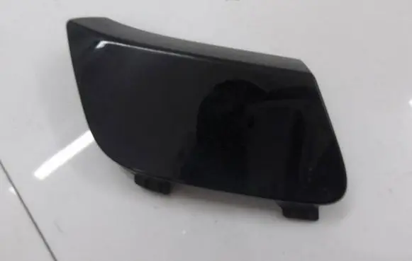Mercedes-Benz CLA C117 X117 W117 Front tow hook cap/cover A1178856900