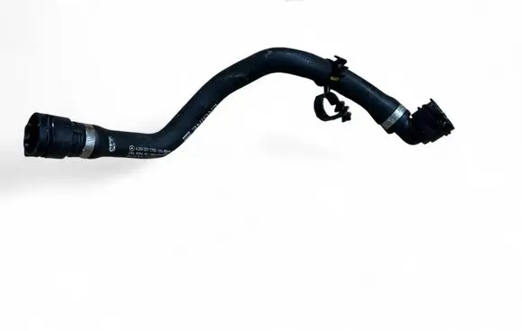 Engine coolant pipe/hose