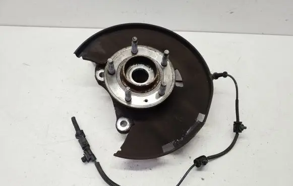 Opel Astra J Front wheel hub 13583479