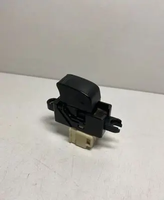 Nissan Almera Tino Electric window control switch