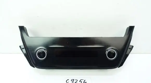 Hyundai Ioniq Tailgate/trunk/boot open switch G2BK0