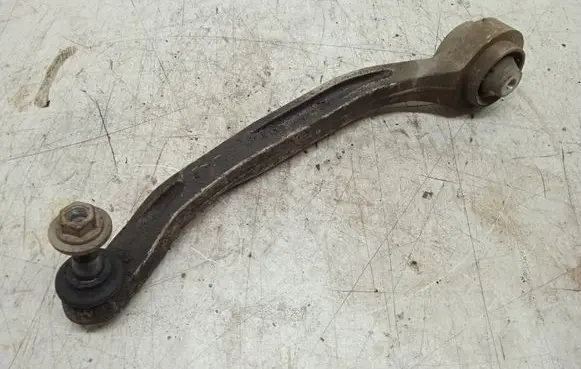 Audi A6 S6 C6 4F Front lower control arm/wishbone 4F0407693