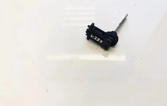 Audi A6 S6 C5 4B Interior temperature sensor 4b0820539
