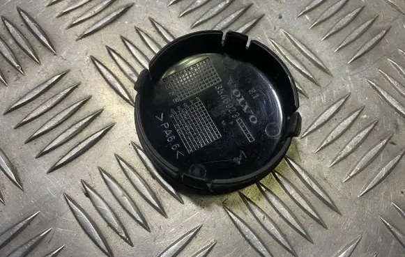 Volvo V70 Original wheel cap 3546923