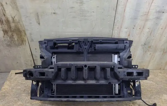 Volkswagen Touran II Radiator support slam panel 5K0121251J