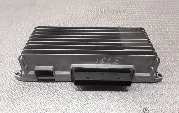 Audi Q7 4L Sound amplifier 4L0910223K 720300900301 4L0035223C