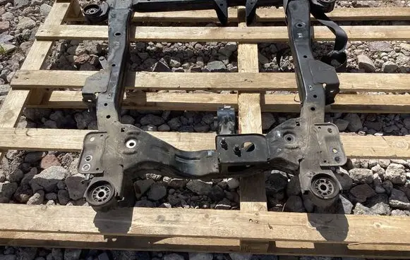 Opel Zafira C Front subframe 13470627 367973422 1901310197