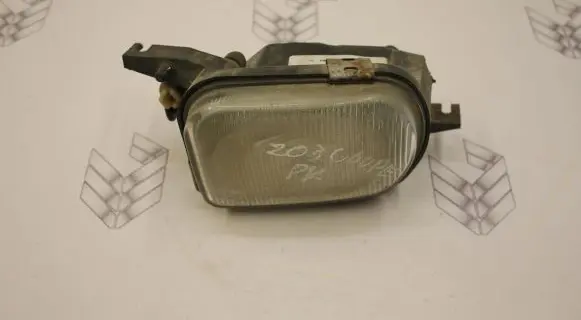 Mercedes-Benz C W203 Front fog light 2158200556