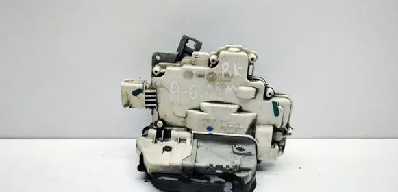 Audi A6 S6 C6 4F Front door lock