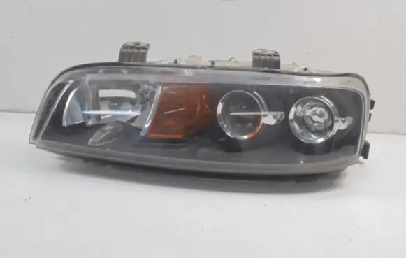 Fiat Punto (188) Headlight/headlamp 89100449