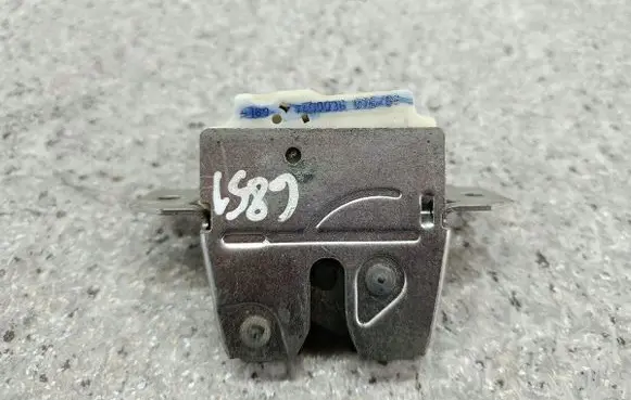 Mercedes-Benz A W169 Tailgate lock latch A1697400036