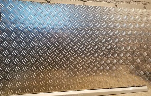 Mercedes-Benz C W203 Front door trim (molding) 2036903082